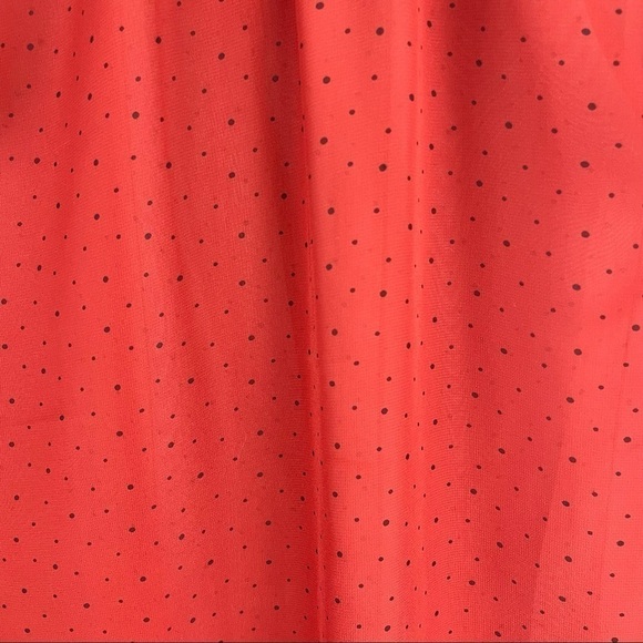 Express NWT rust polka dot blouse - Picture 2 of 7